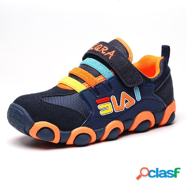 Sapatas causais do esporte respirável unisex do fósforo da