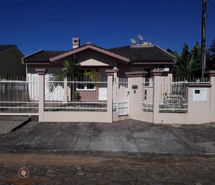 Casa à venda no Camobi - Santa Maria, RS. IM262523