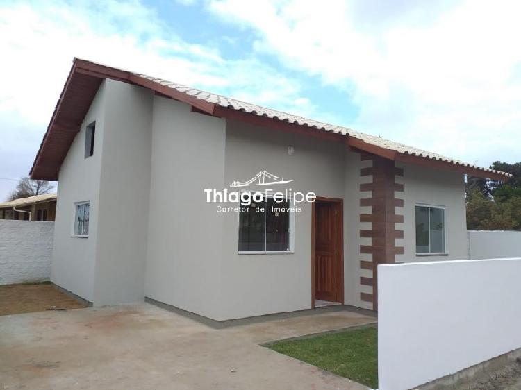 Casa à venda no Rio Vermelho - Florianópolis, SC. IM240048