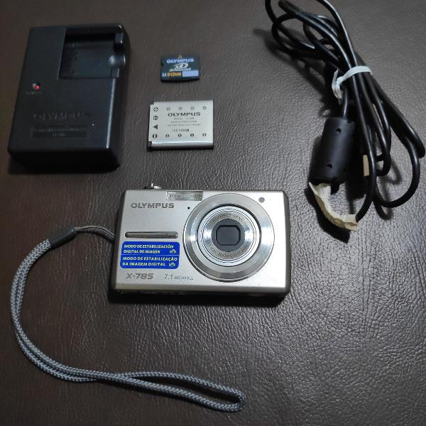 Câmera Digital Olympus X-785