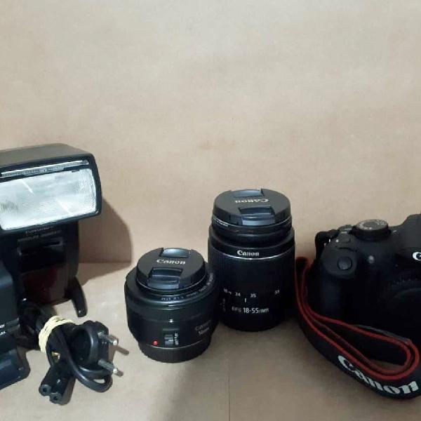 Câmera T5 com acessórios