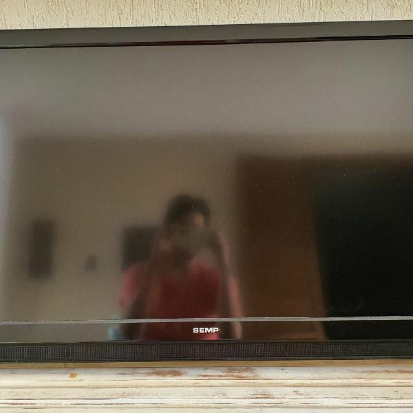 Tv LCD Semp Toshiba 42 polegadas Full HD