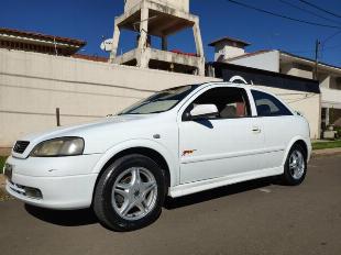 Vendo Astra Sport 2001 Branco