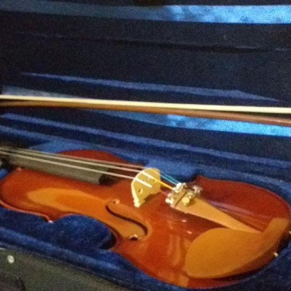 Violino Eagle VE 441 4/4 com estojo