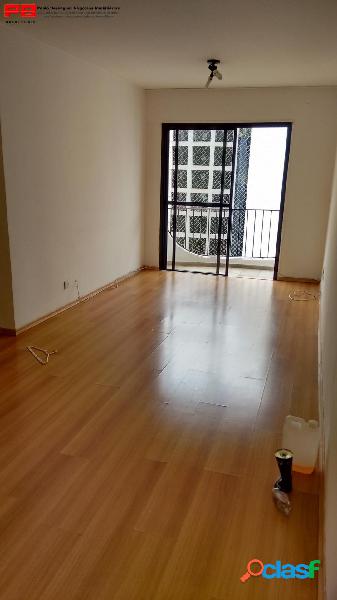 Apartamento de 2 dormitórios com 3 reversível na Vila