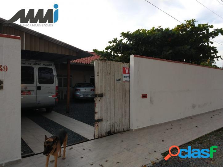 CASA 3 QUARTOS EM MEIA PRAIA 120 METROS DO MAR