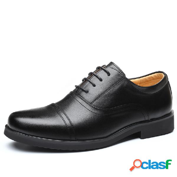 Homens Classic Cap Toe Shoes Lace Up sapatos casuais formais