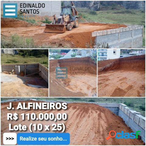 Jardim dos Alfineiros* lote com 250m2 Ótima localização!!