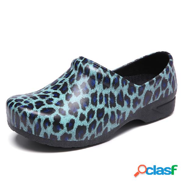 SOCOFY Slip-on Flats com estampa de leopardo, impermeável e