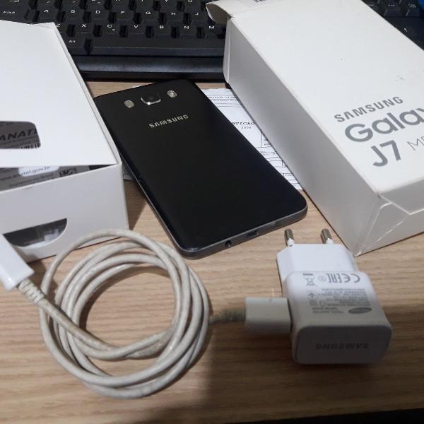 Celular SAMSUNG J7 METAL