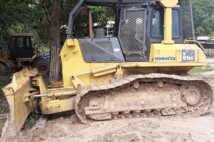 D61-EX Komatsu - 12/12