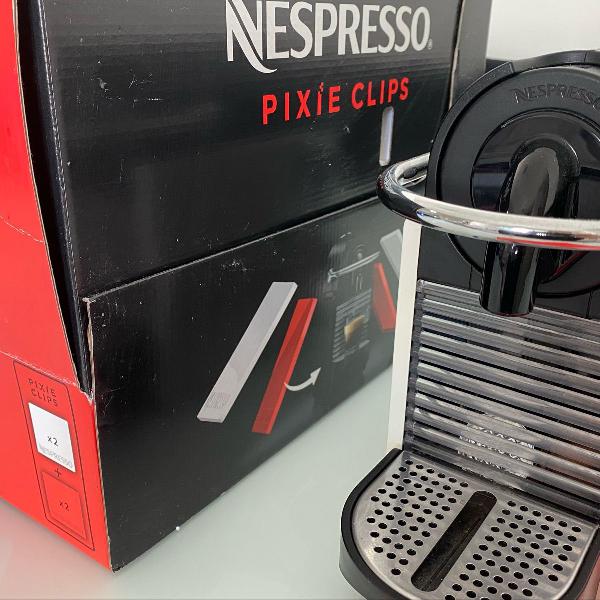 cafeteira nespresso pixie clips novinha