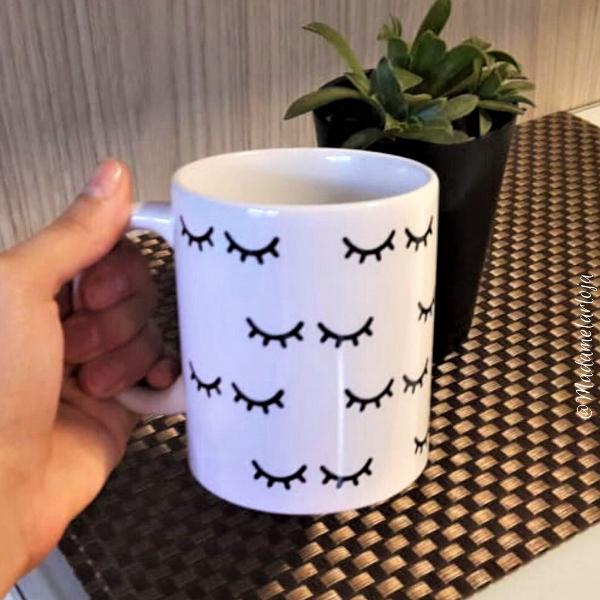 caneca cerâmica mini cílios