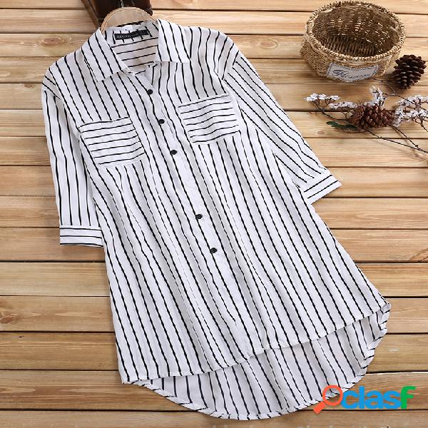 Blusa Listrada Casual com Bolsos Metade de Manga