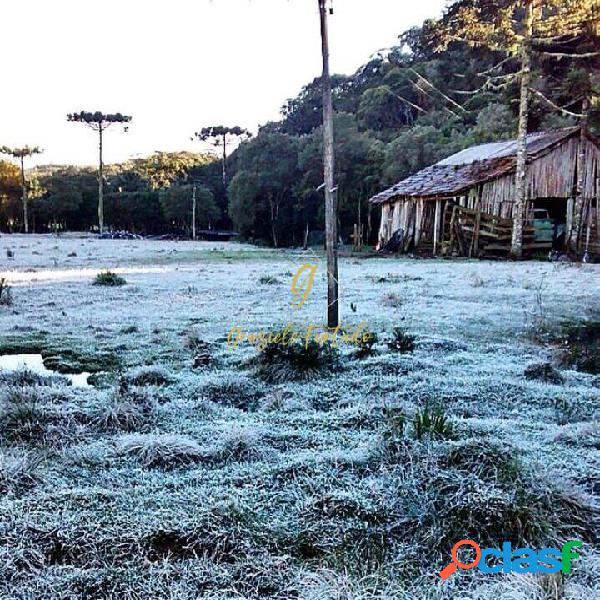 CHÁCARA COM ESCRITURA NO BAIRRO ÁGUAS CLARAS - MUNICÍPIO