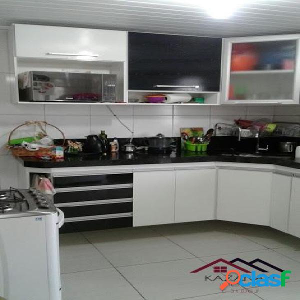 Casa 03 dormitórios com suíte no Canto do Forte - Praia