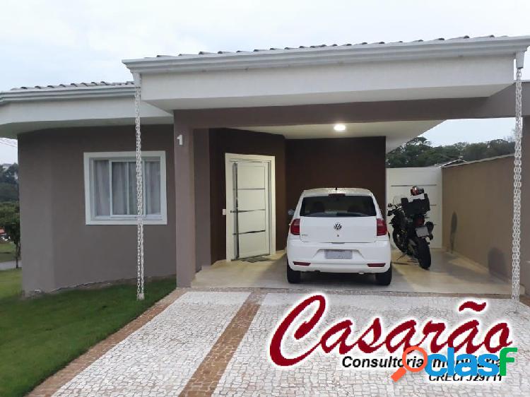 Excelente Casa com 3 Dormitórios Dentro de um Condomínio