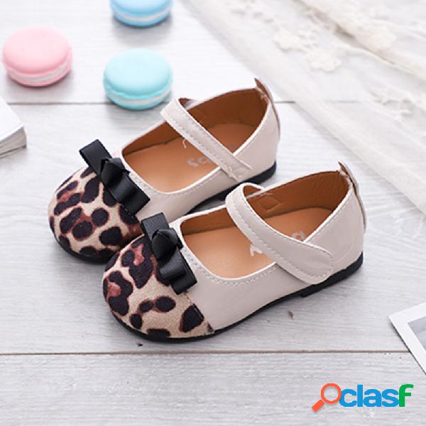 Meninas Leopardo Bowknot Decor Gancho Loop Linda Mary Jane