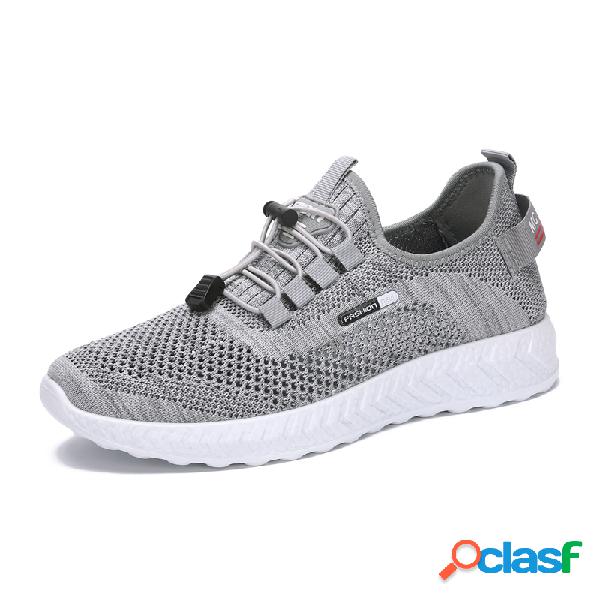 Os homens fizeram malha calçados running running