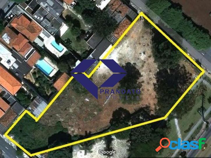 Terreno com 4.095m2, plano zona ZEUP