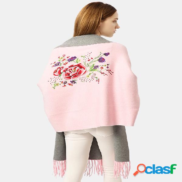 Xale Vintage Bordado Contraste de Cor com Tassel