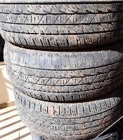 3 pneus para caminhonete - 60 % vida útil - medidas