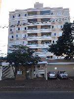 VENDE APARTAMENTO COM ÓTIMA LOCALIZAÇÃO, NO EDIFÍCIO