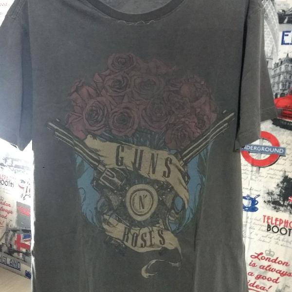 camiseta estonada da korova - guns n roses