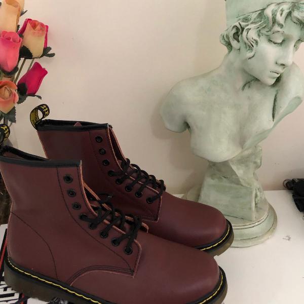 quase lá! dr.martens pascal virgínia