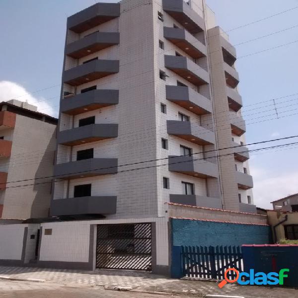 Apartamento a 50m da Praia. Segurança, bairro residencial.