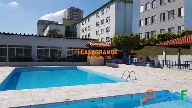 Apartamento na Avenida Ouro Fino 52 metros