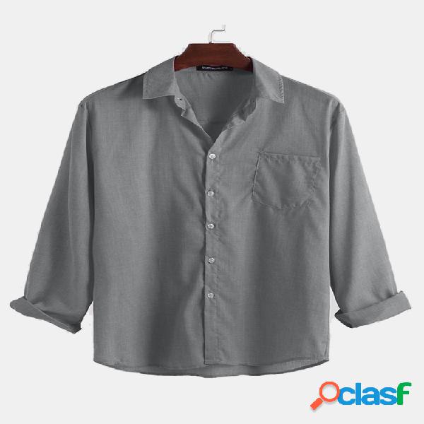 Bolso no peito de cor sólida dos homens Turn Down Collar
