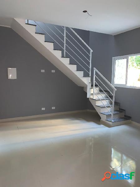 Cobertura sem Condomínio- Jardim Paraíso! Escadas internas
