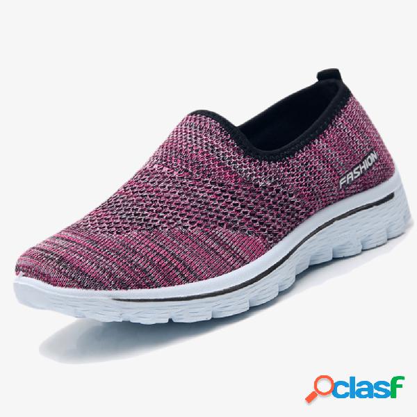Deslizamento de malha em confortáveis sapatos casuais para
