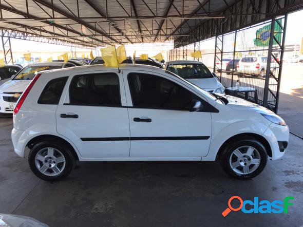 FORD FIESTA 1.0 8V FLEXCLASS 1.0 8V FLEX 5P BRANCO 2013 1.0