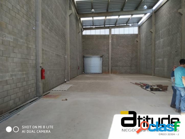 Galpão para alugar 750 m² Piratininga - Osasco