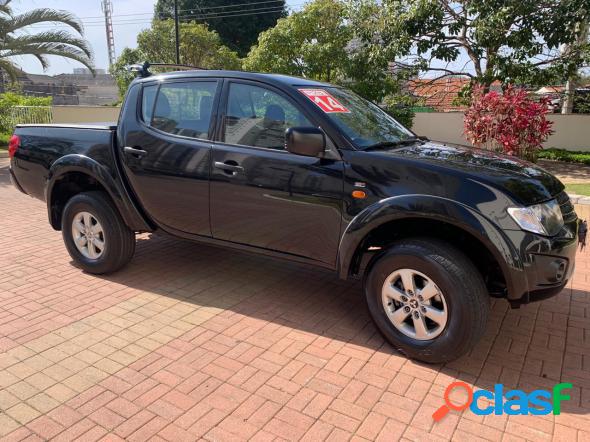 MITSUBISHI L200 TRITON 2.4 HLS 2014 PRETO 2014 2.4 FLEX