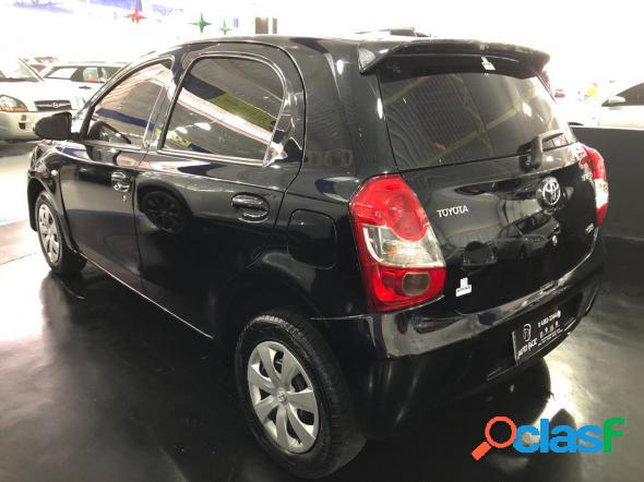 TOYOTA ETIOS XS 1.5 FLEX 16V 5P MEC. PRETO 2014 1.5 FLEX