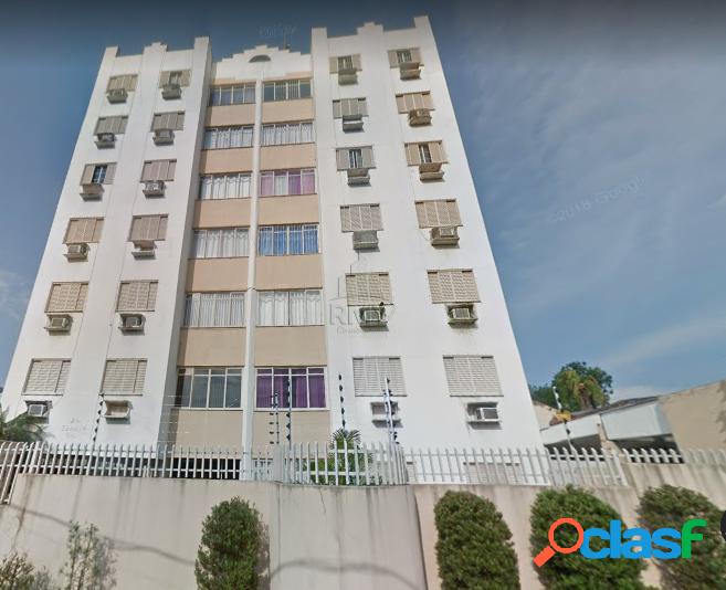 VENDO APARTAMENTO COM 3 QUARTOS NA REGIÃO CENTRAL DE