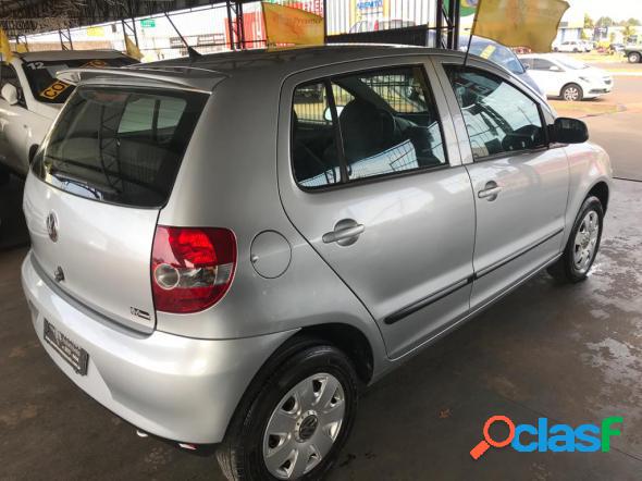 VOLKSWAGEN FOX CITY 1.0 MI 1.0MI TOTAL FLEX 8V 5P PRATA 2009