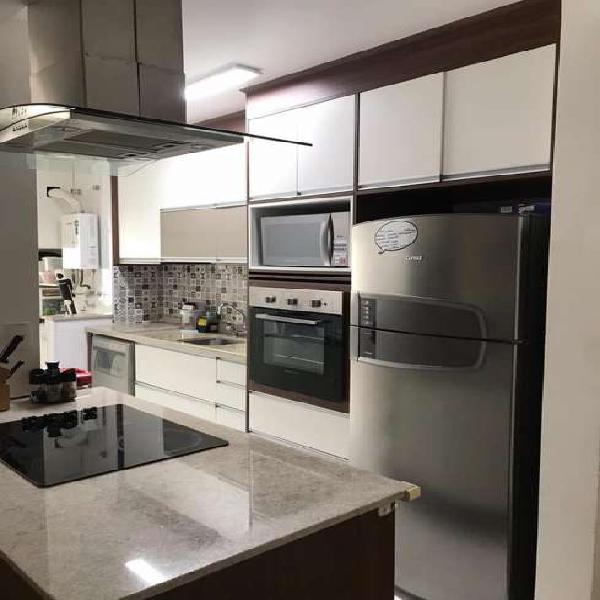 Apartamento de 3 dormitorios na sabará