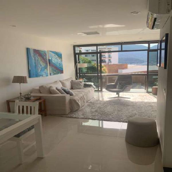 Apartamento para venda com 77 metros quadrados com 1 quarto