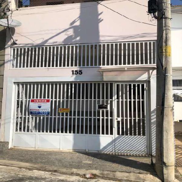 Casa para venda com 130 metros quadrados com 2 quartos em