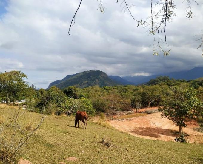 Sitio em Itaguaí com Rgi