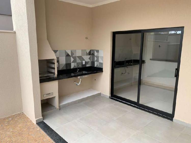 Sobrado para venda possui 110 metros quadrados com 3 quartos