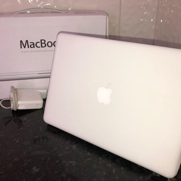 macbook white 2010 perfeitinho!