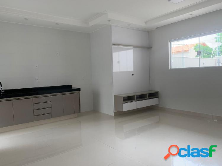 Apartamento com 3 dormitórios - Piratininga-Térreo