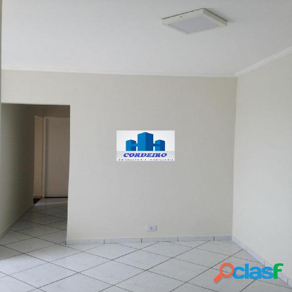 Apartamento de 03 dormitórios em Santo André