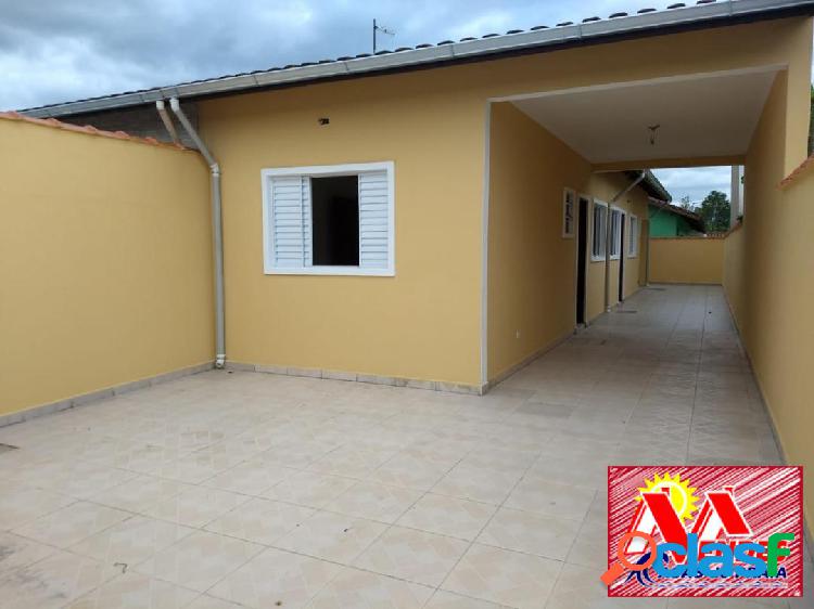 Casa 2dormitórios 1suite, só 150mil em Mongaguá na Mendes