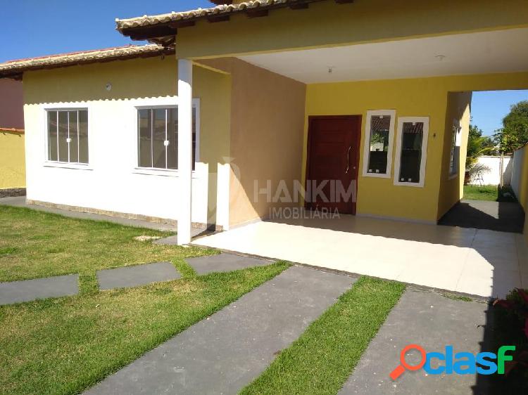 Casa com 3 dormitórios por R$ 420.000 - Flamengo -